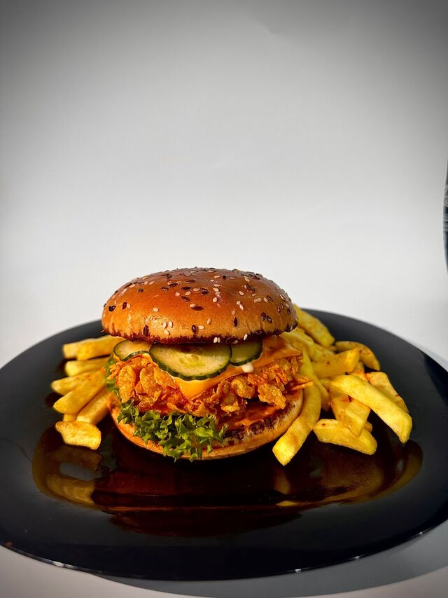 Hamburger de pui, 25 lei