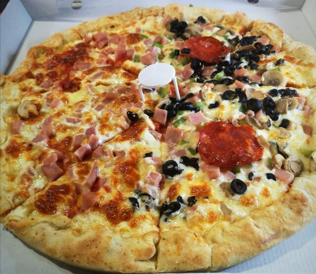 Pizzas todos os dias ao seu gosto! Escolha os seus ingredientes e bom apetite 