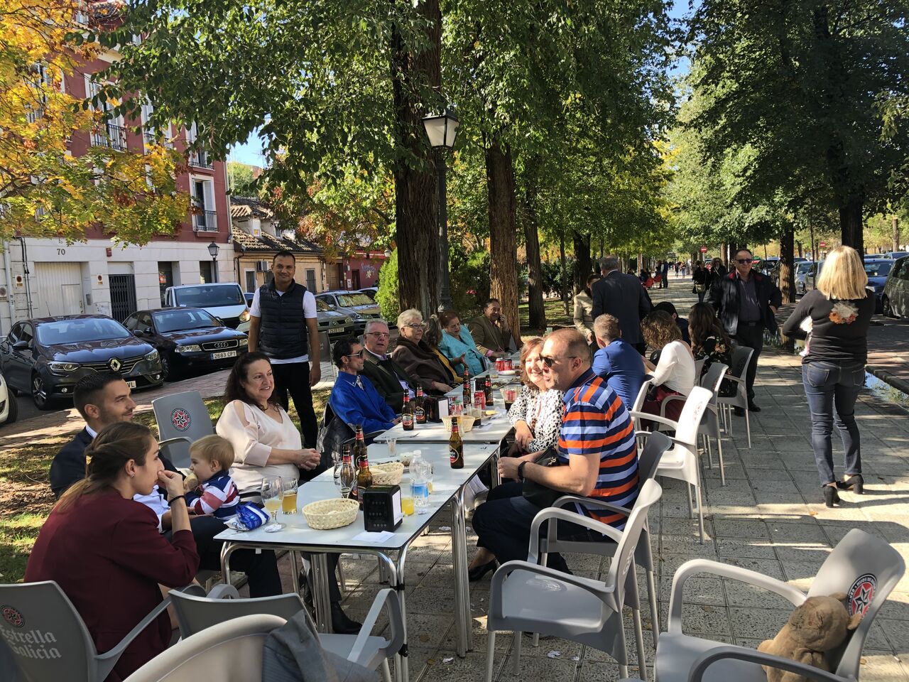 Family reunion party in the terraza