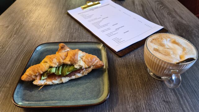 Sláne a sladké croissanty