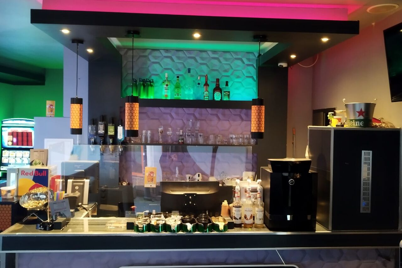 Gönnt euch mal ne Pause und entspannt euch an unserer Campions bar