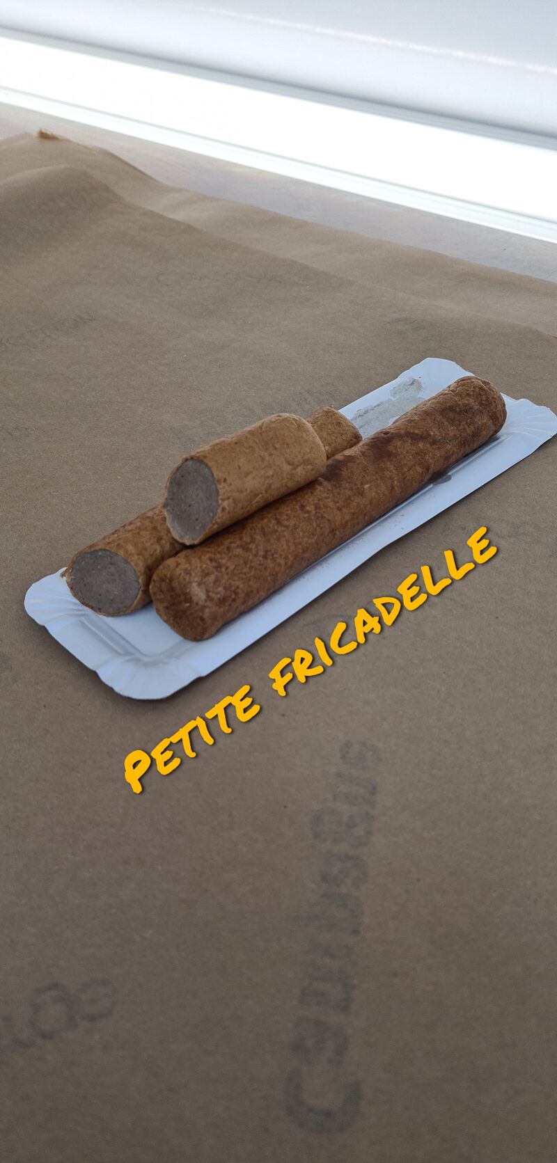 FRICADELLE
Saucisse de poulet