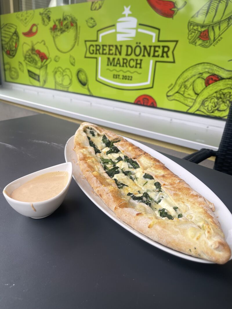 Pide Spinat&Käse