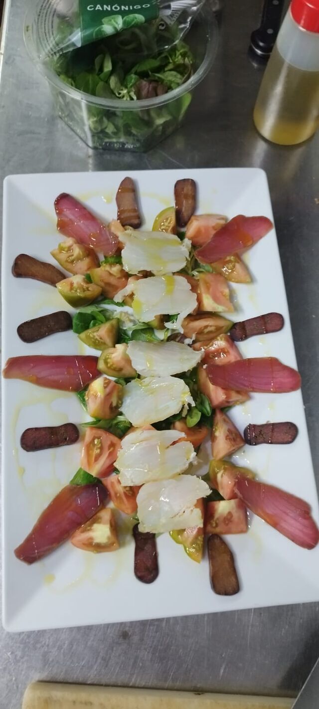 Tomate Raf con Salazones