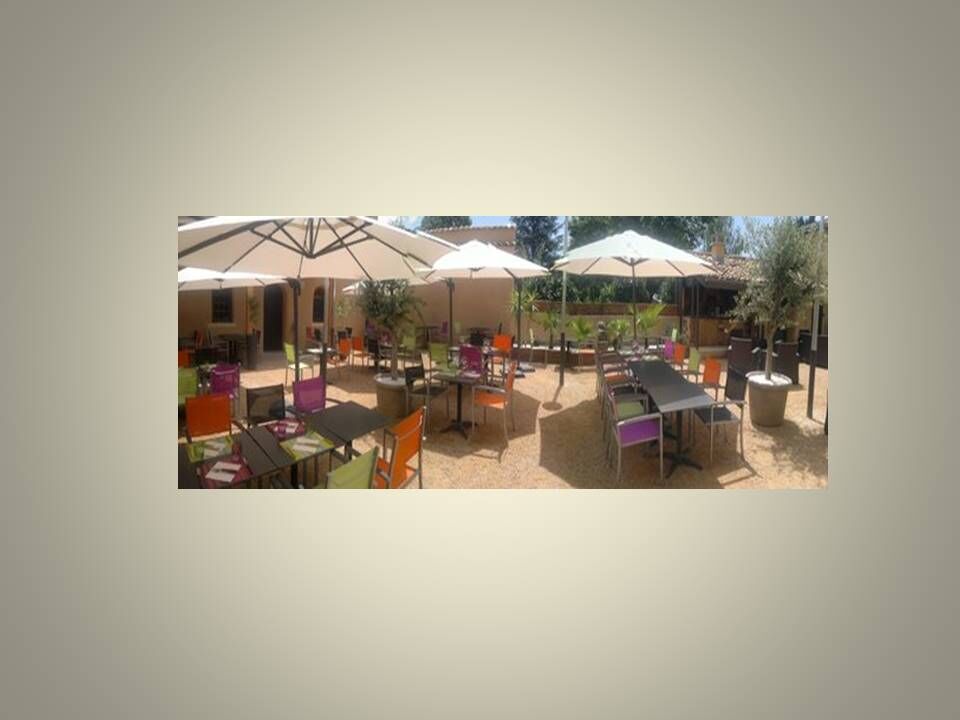 Notre agréable terrasse ombragée