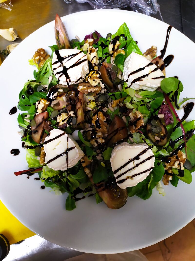 Ensalada de Queso de Cabra