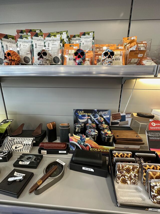 CBD, fleurs et résines