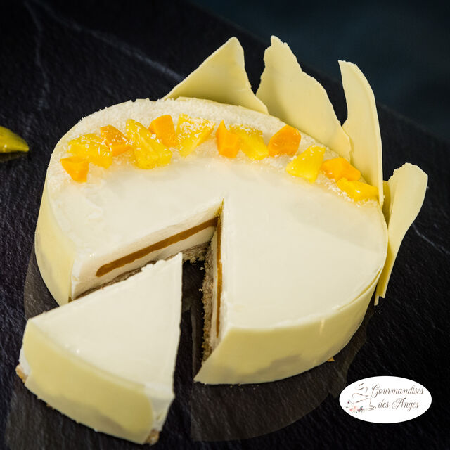 Entremet noix de coco, insert mangue/ananas - 8 personnes -