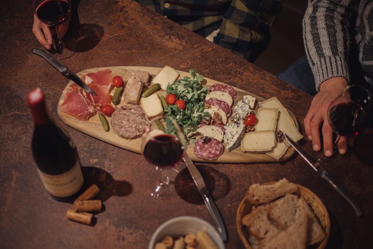 Tassou - Bar à vin - cave à manger