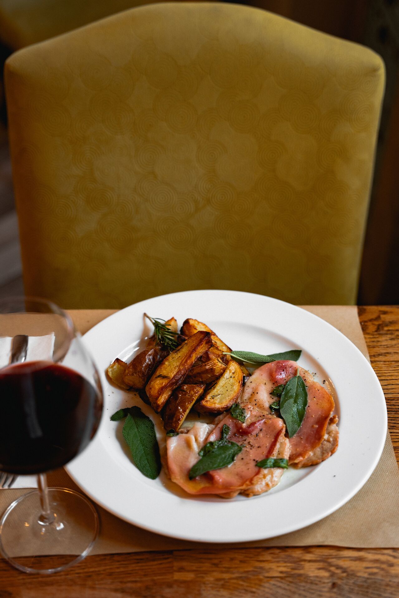 Saltimbocca alla Romana con patate