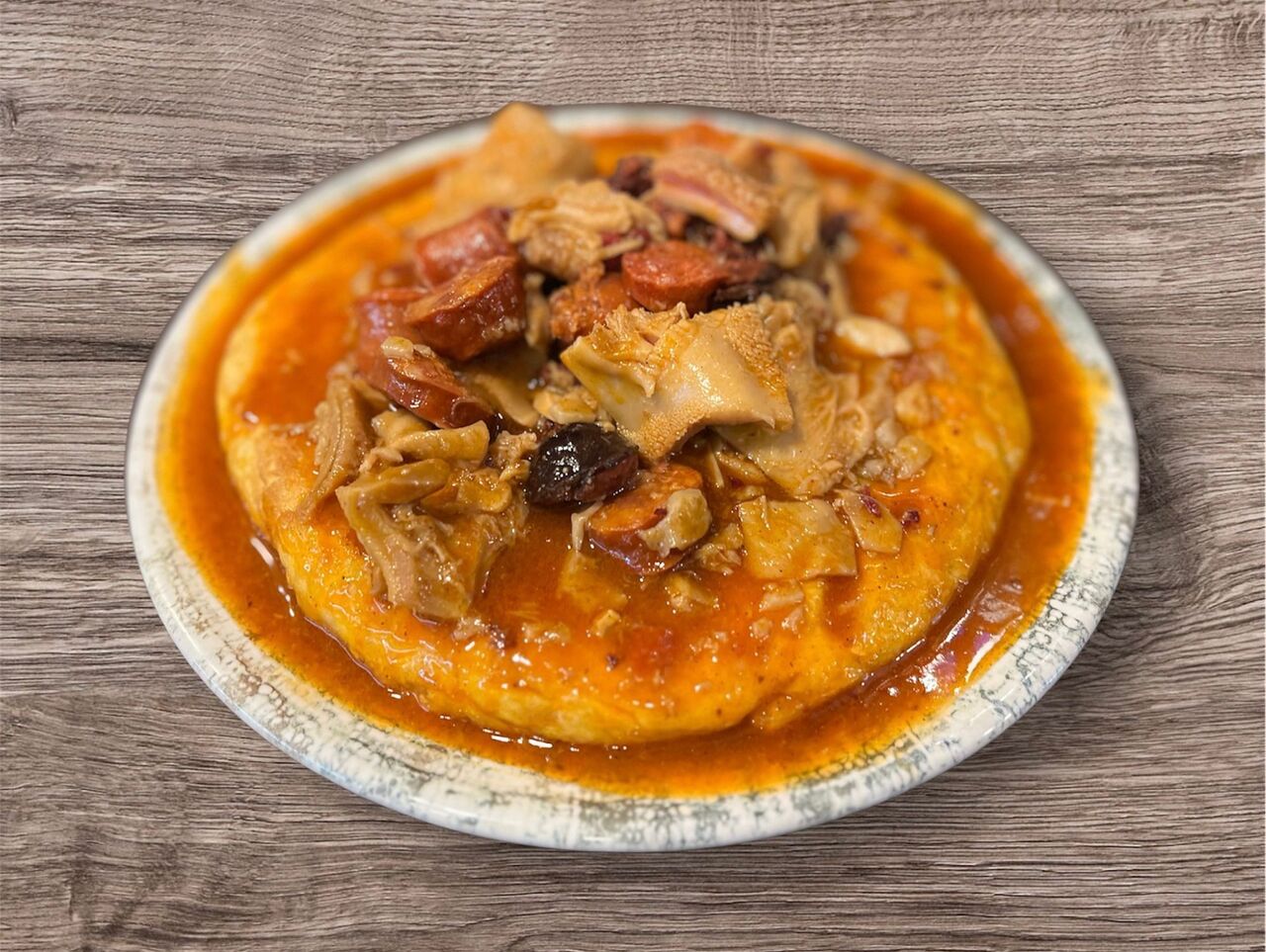 TORTILLA CON CALLOS