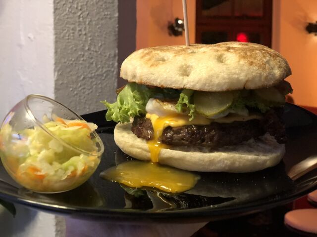 08. Magde-Burger