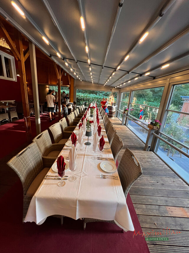 Individuelle Hochzeits-Tischdekoration