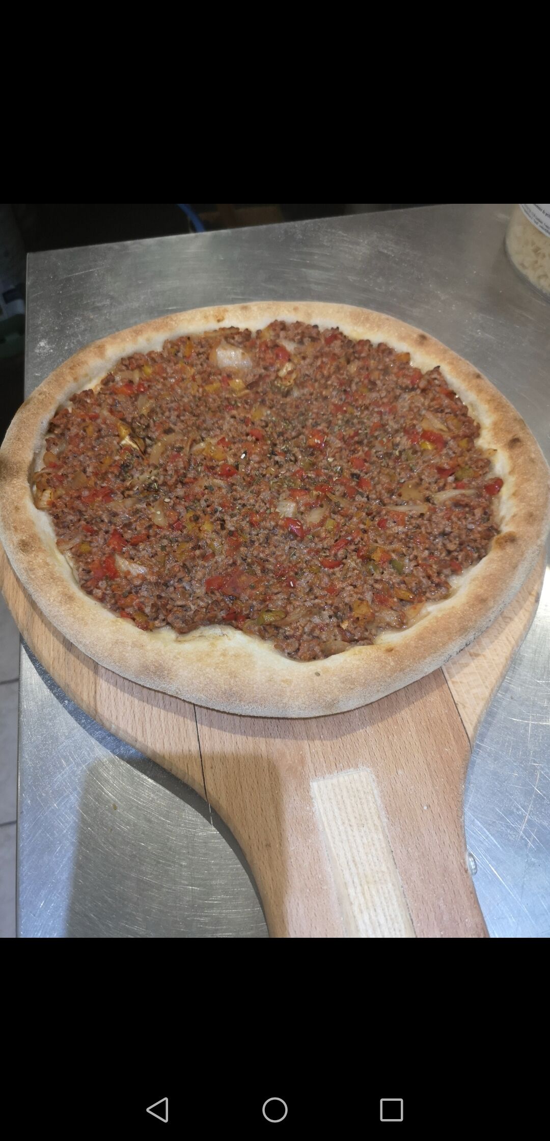 Armenienne(viande hachee, poivrons, oignons) 