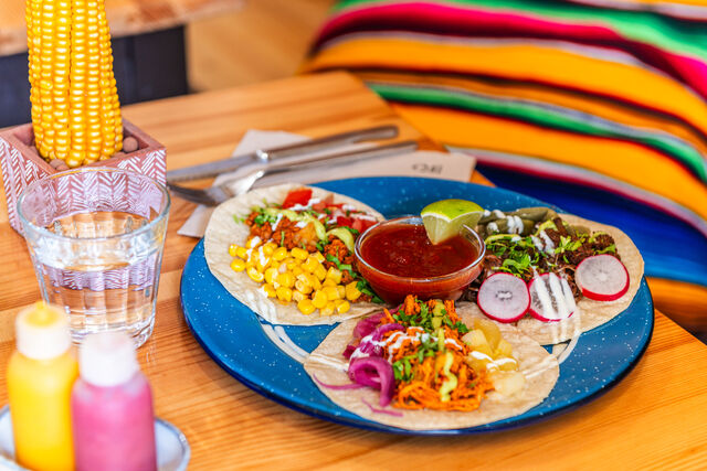 Los Tacos