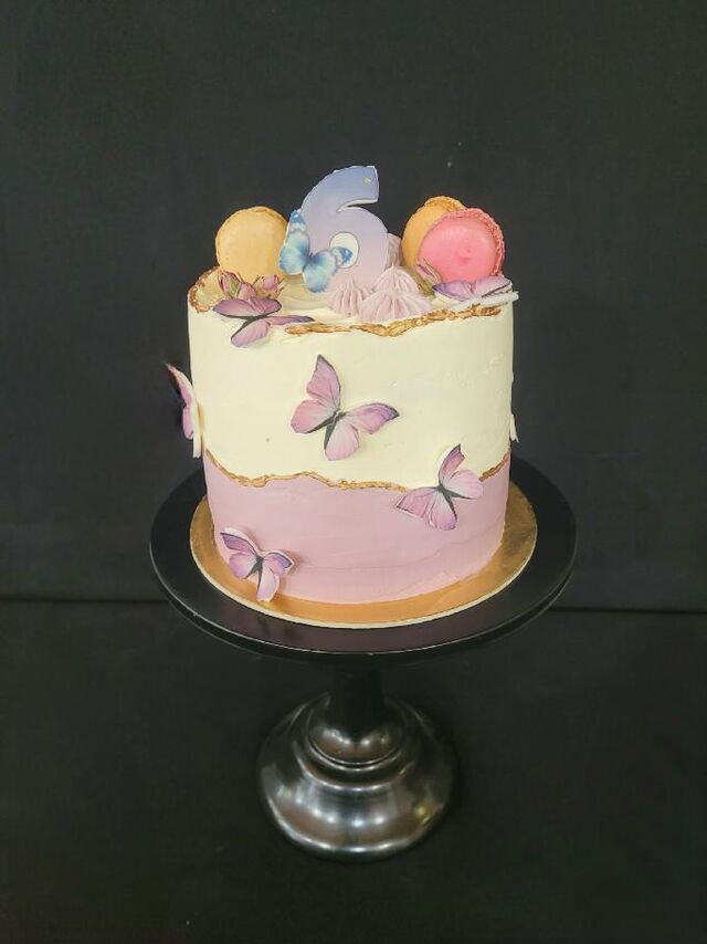 Motýlí dort