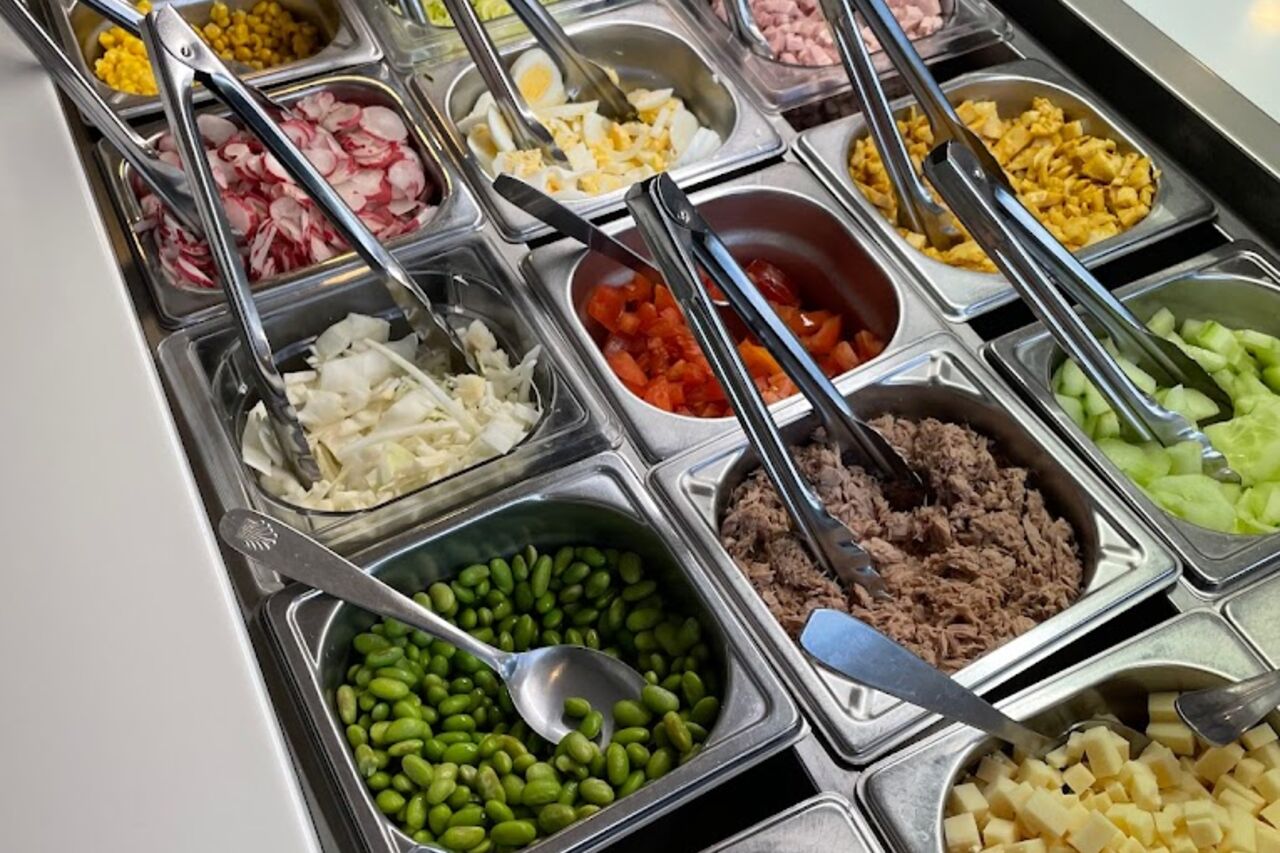 Vos Salades à composer (4 ingrédients) à partir de 8,40€