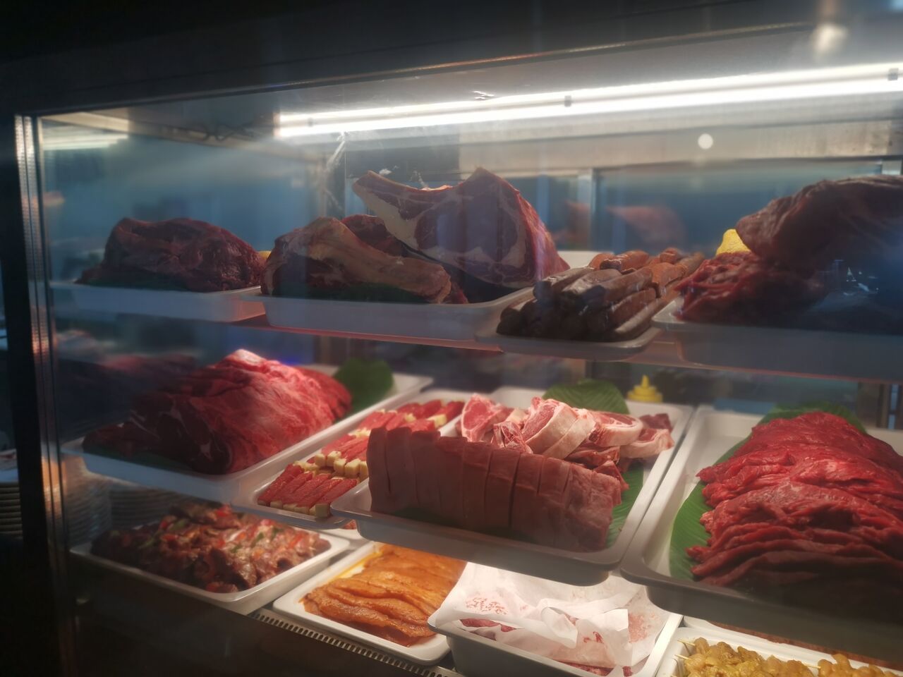 BEEF HOUSE 77 SAINT MARD English cuisine near me Book now