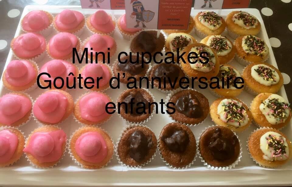 L'iLE AUX ENFANTS : un panel de petites douceurs pour partager une fête pleine de gaieté, en photo trio de mini muffins