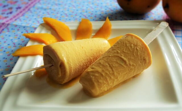 Mango Kulfi ( glace à la mangue)