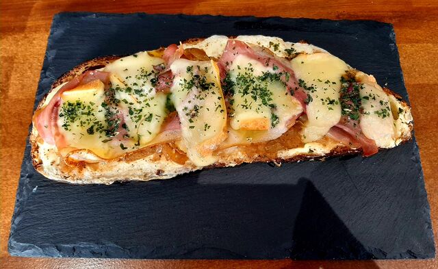 Bruschetta raclette 