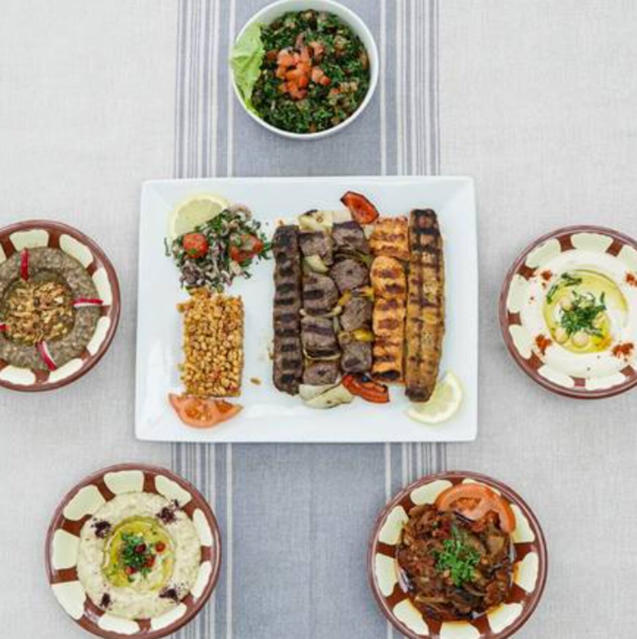 DECOUVREZ NOS DIFFERENTS MENUS