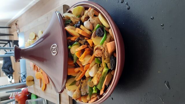 Tajine de poulet fermier aux légumes d'automne