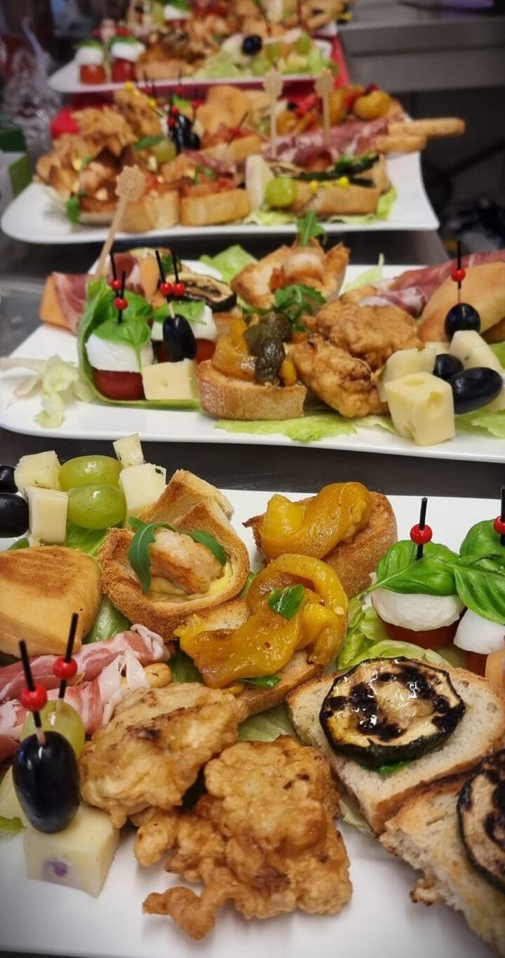 Antipasti-Platten – Italienische Vielfalt für Genießer