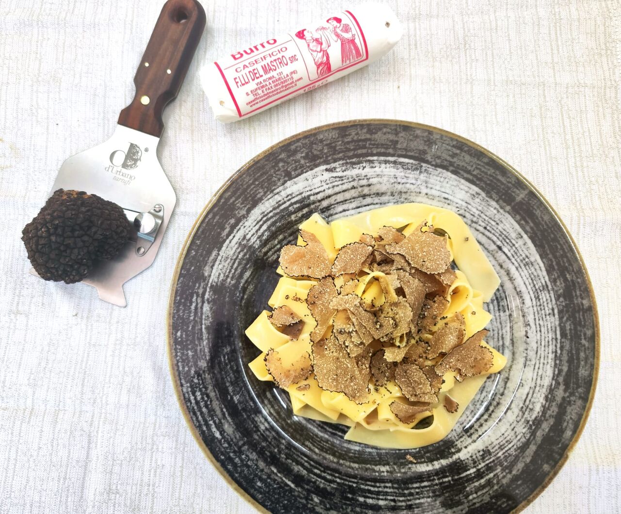 PAPPARDELLE BURRO E TARTUFO ESTIVO 