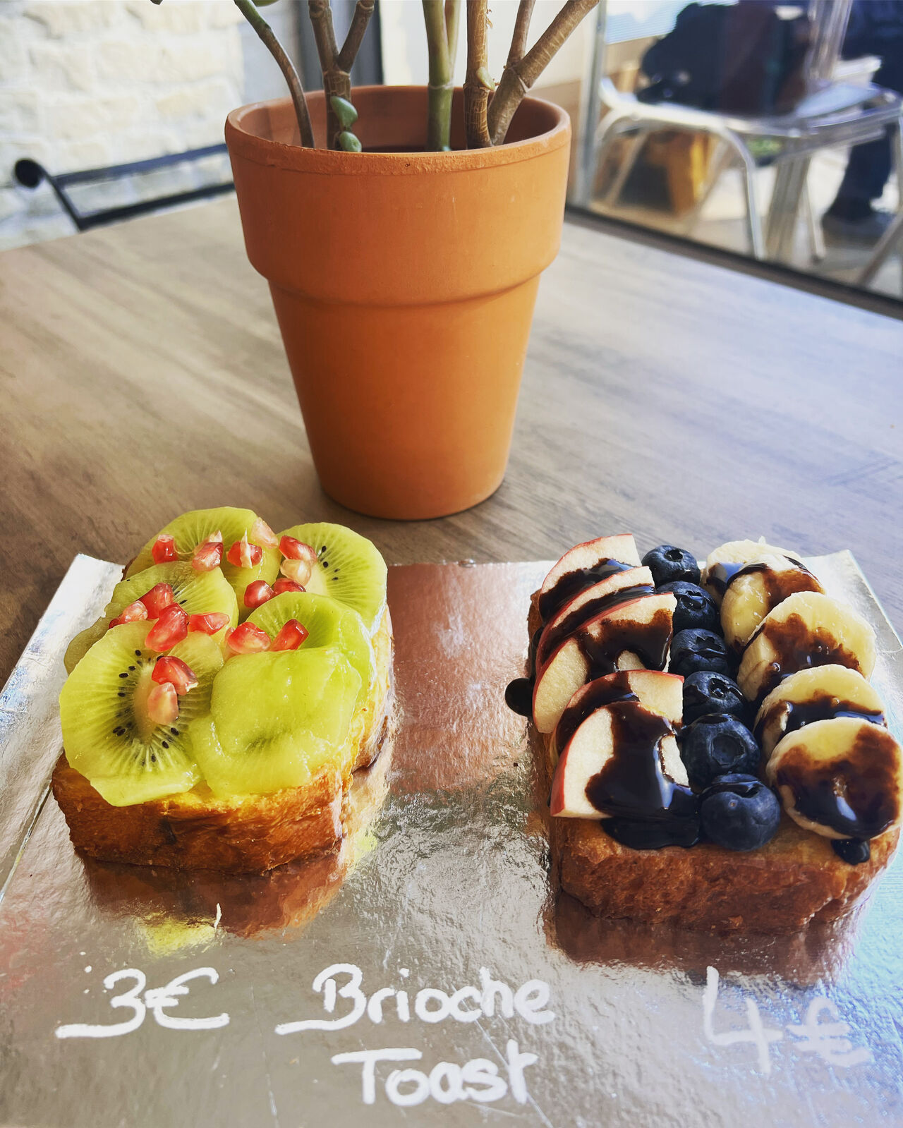 Brioche toast