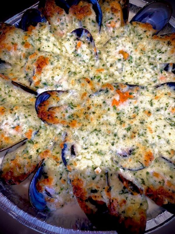 LES MOULES GRATINEES