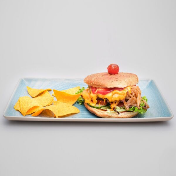 Burger mit Beilage nach Wahl