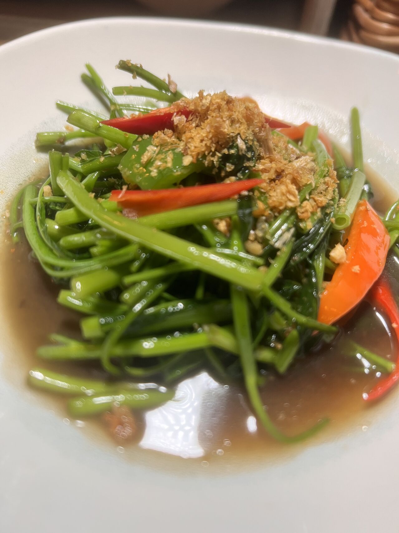 Wasserspinat aus dem Wok