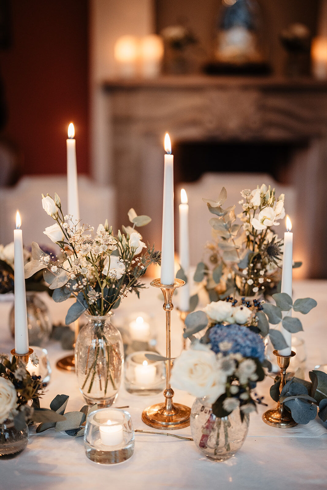 Festliche Tafel im Kaminzimmer