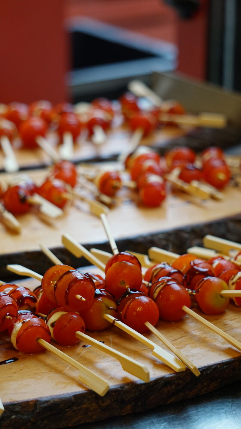 Espetada de tomates cherry com fiabre