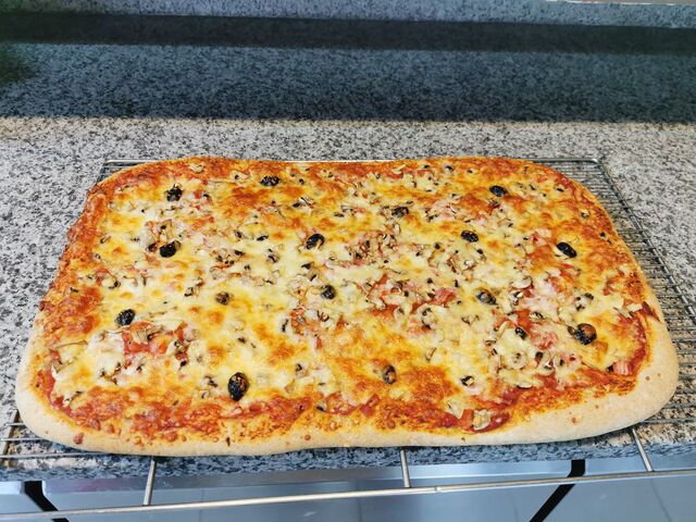Tôle de pizza pour apéritif 