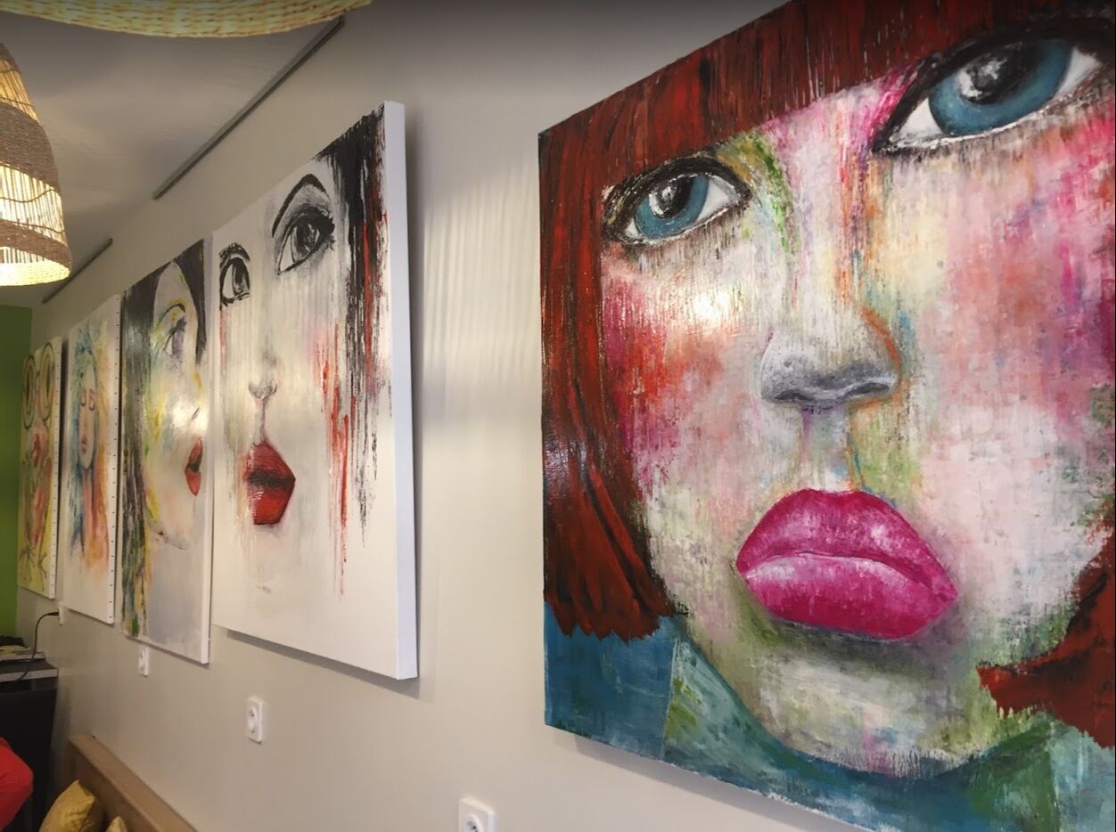 Venez vous installer dans un univers entre Art et gourmandise.