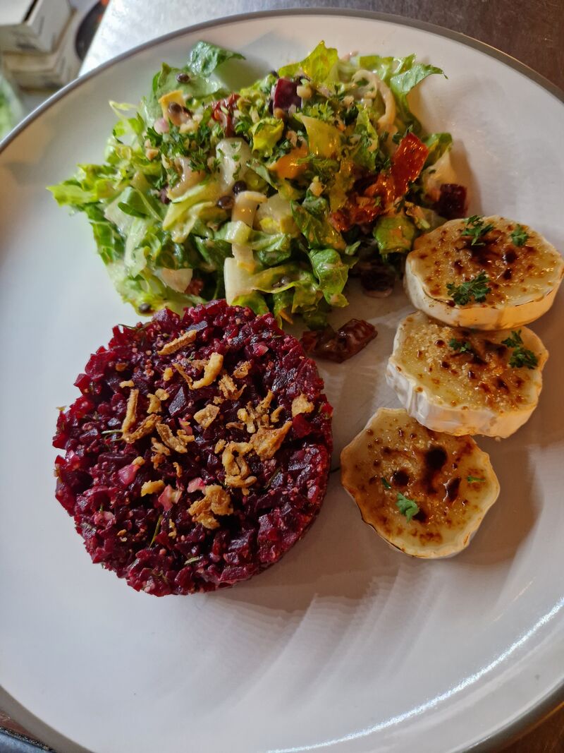 Rote-Bete-Ziegenkäse-Tartar