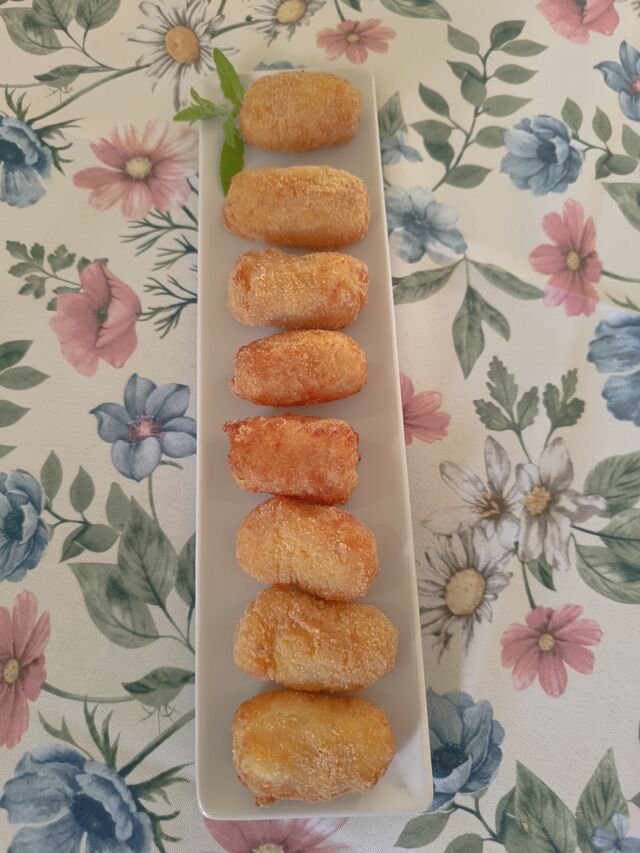 CROQUETAS DE JAMON YORK Y HUEVO COCIDO