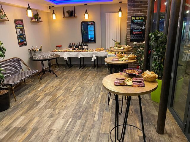 PRIVATISATION RESTAURANT