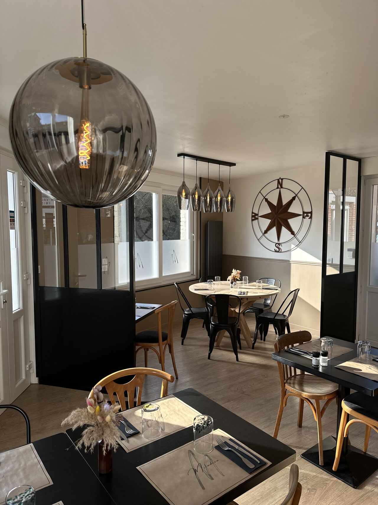 Salle du bar 
