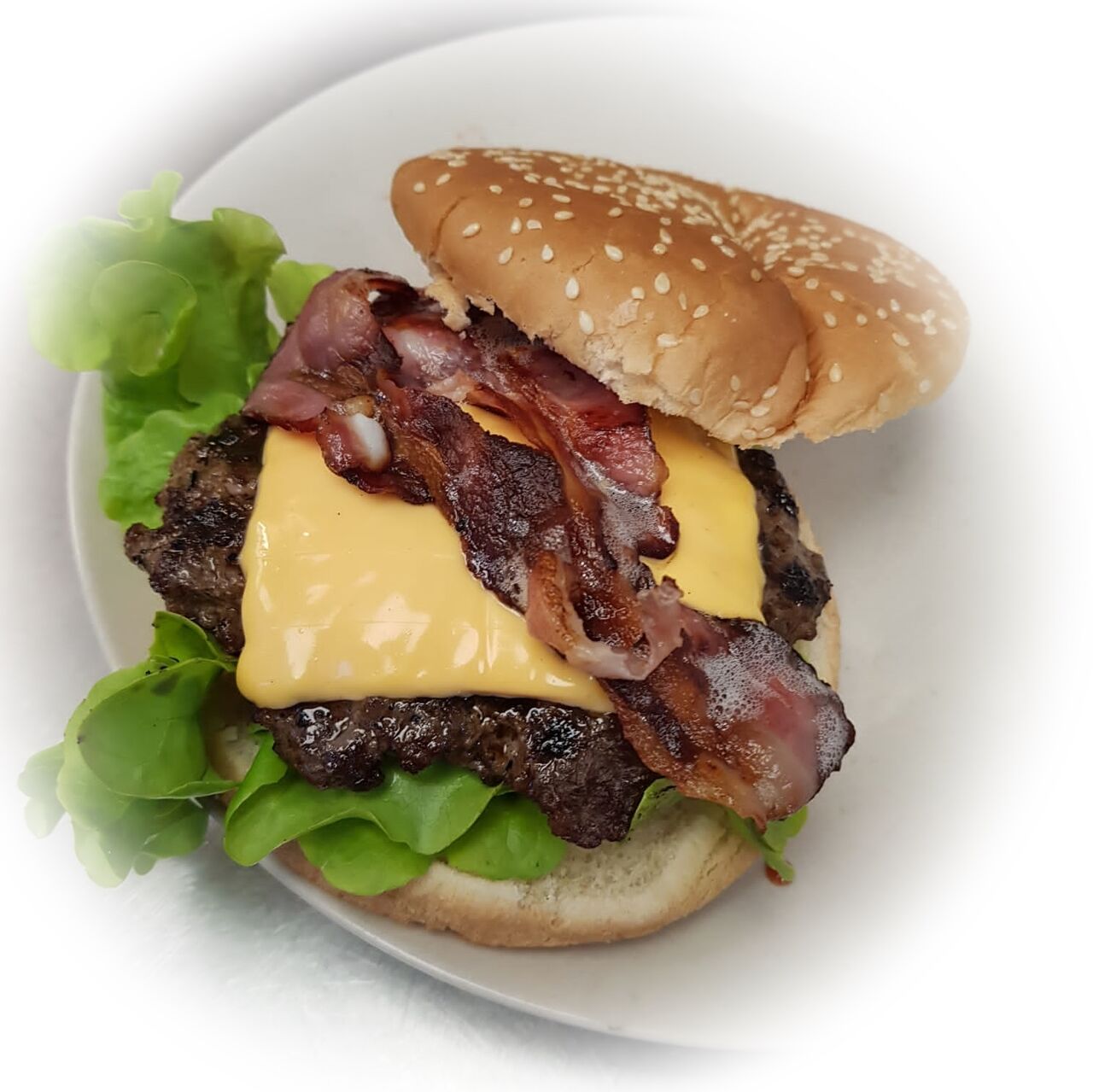 Cheeseburger mit Bacon