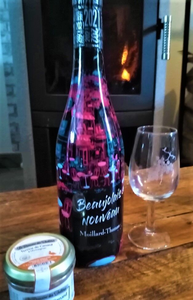 Beaujolais nouveau 2021 Moillard Thomas (à partir du 18 novembre) + 1 pâté terrine offert*
*selon stock disponible