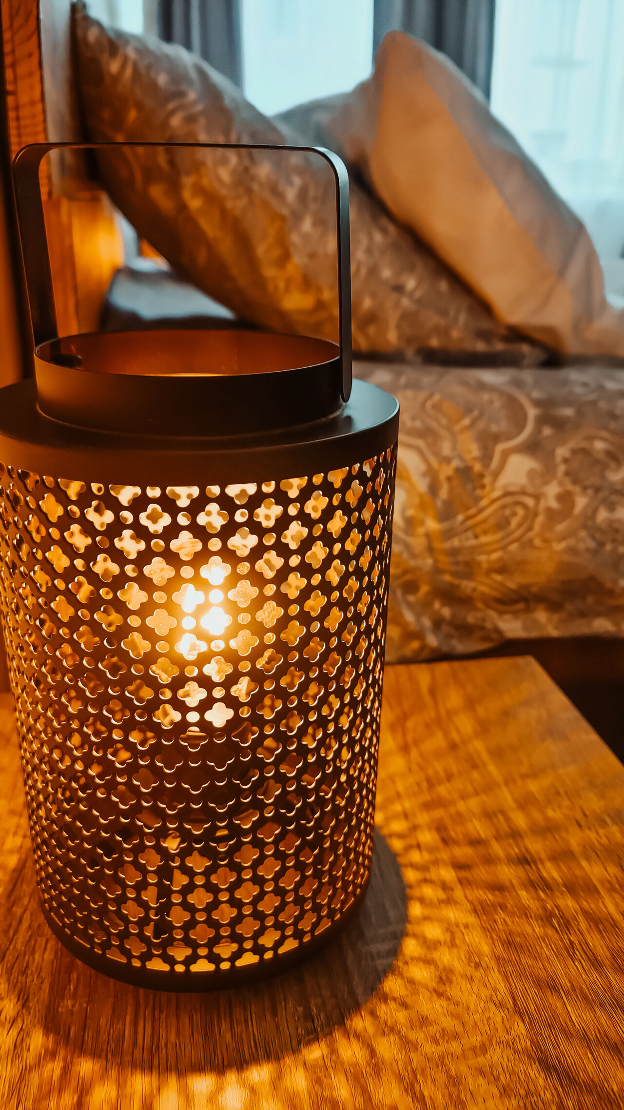 lampe dans la chambre