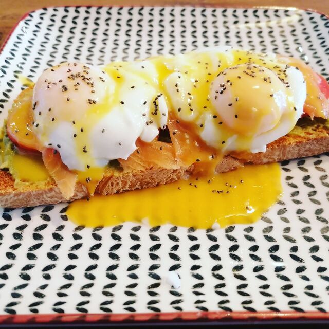 Huevos Benedictinos Deluxe