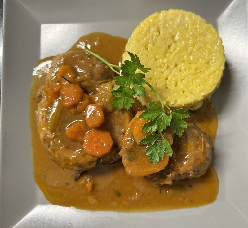 Osso buco con riso al zafferano 