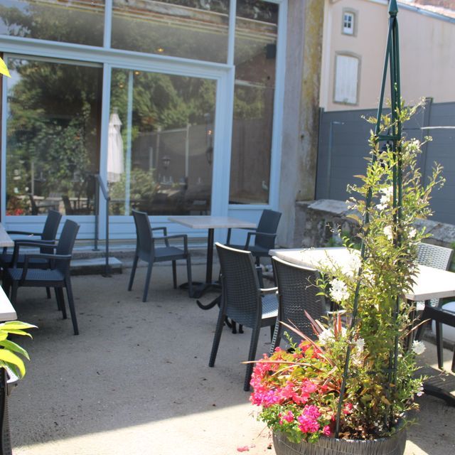 Terrasse fleurie