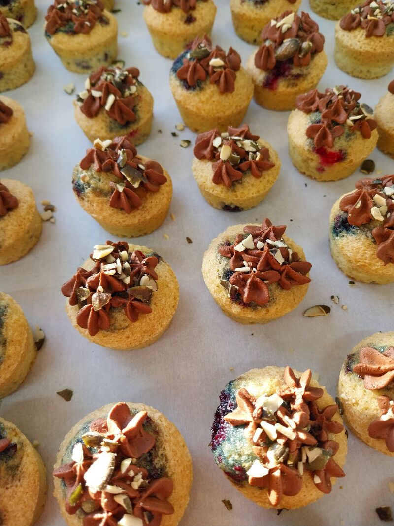 Charlotka au cassis, ganache chocolat noir