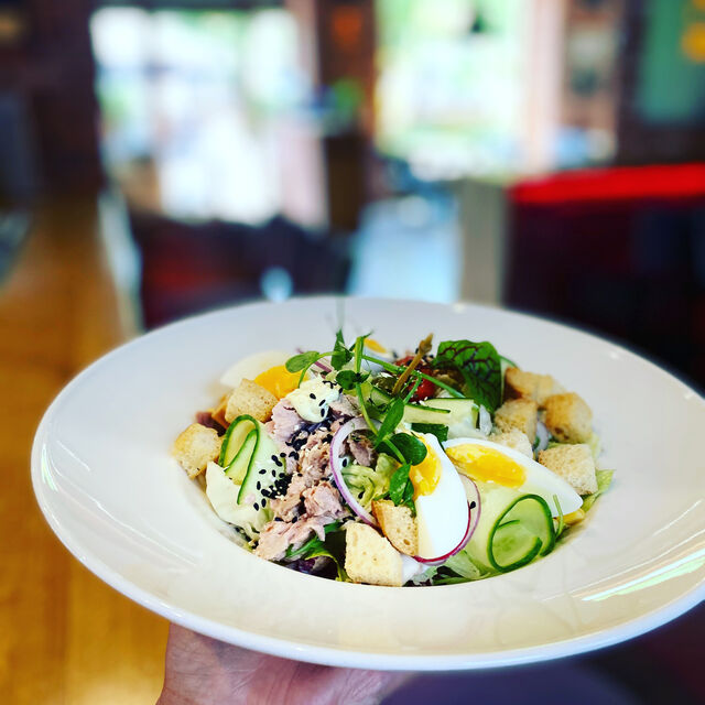 Sałatka z tuńczykiem 