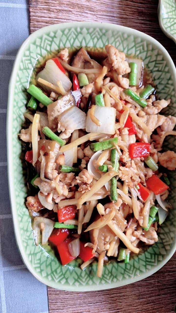 Pad Gra Pao Gai